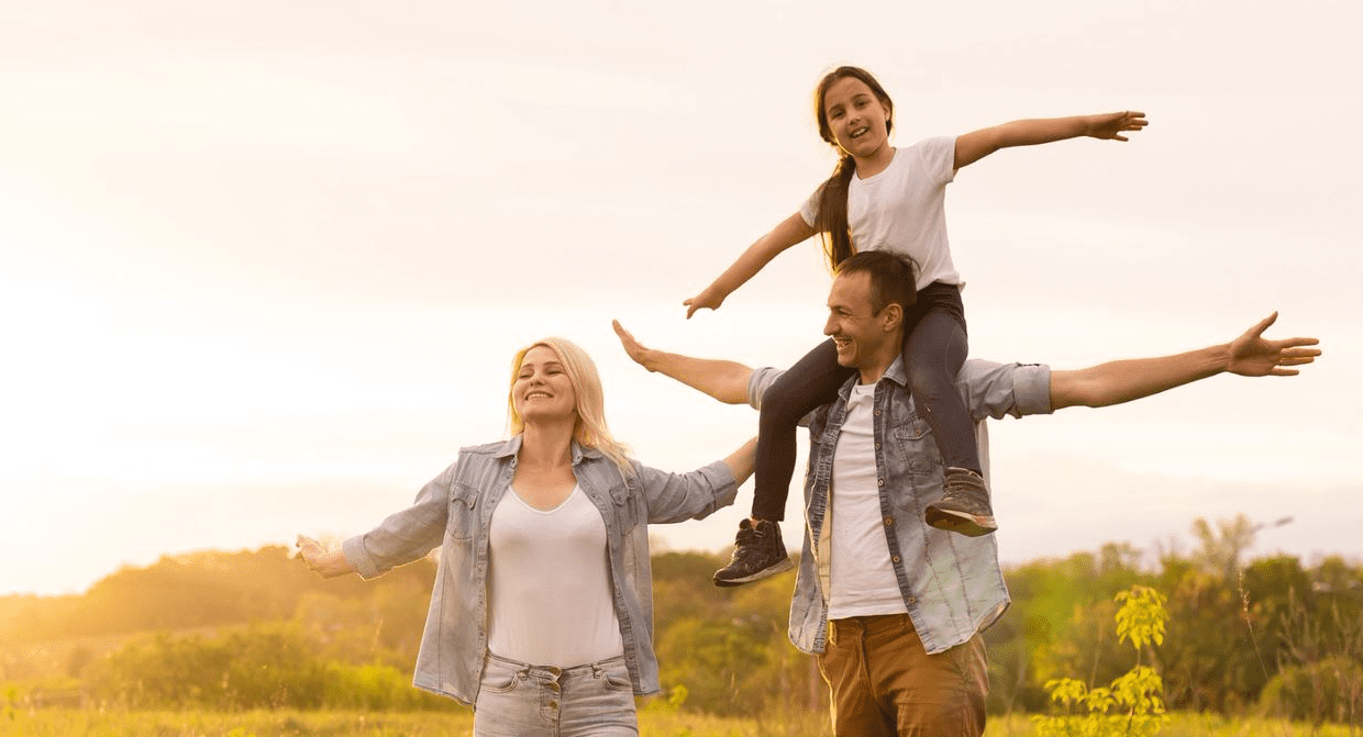 MyHealthCre Clinic on the contraceptive coil pros and cons